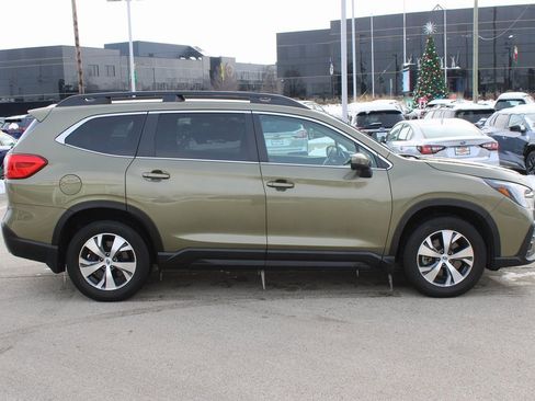Certified 2023 Subaru Ascent Premium w/ Convenience Package image 4