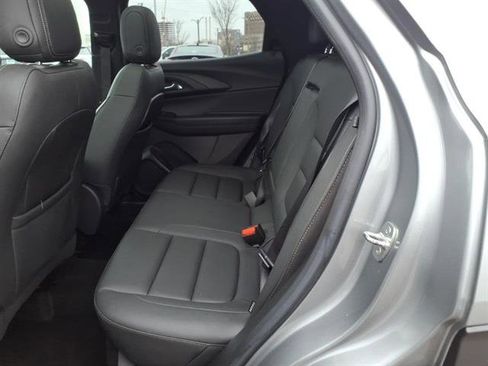 Used 2023 Chevrolet TrailBlazer ACTIV w/ Sun and Liftgate Package image 9