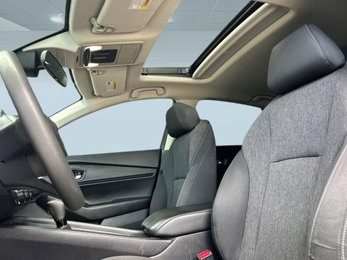 Used 2024 Honda Accord EX image 5