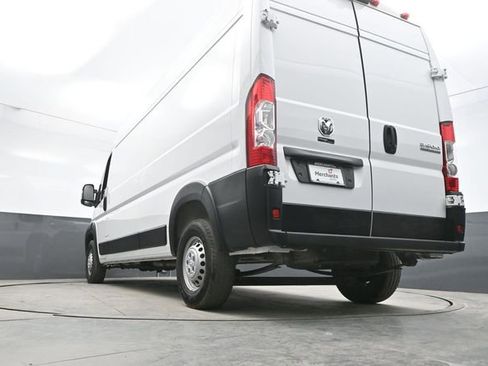 Used 2024 RAM ProMaster 2500 w/ Convenience Group FWD image 34