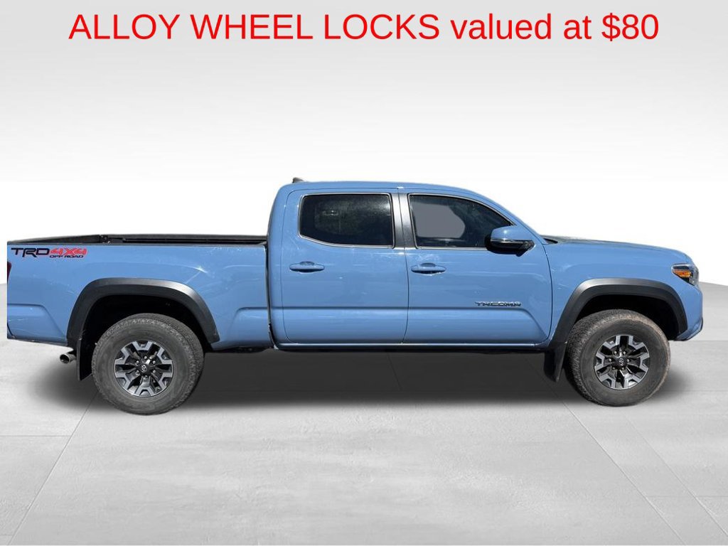 Used 2019 Toyota Tacoma TRD Off-Road w/ Technology Package AWD/4WD image 10