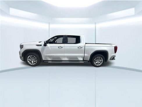 Used 2019 GMC Sierra 1500 SLT w/ SLT Premium Plus Package AWD/4WD image 7