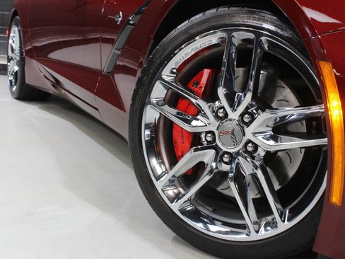 Used 2018 Chevrolet Corvette Stingray Coupe image 20