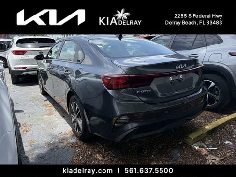 Certified 2023 Kia Forte LXS w/ LXS Technology Package FWD image 3