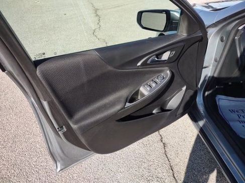 Used 2024 Chevrolet Malibu LT image 10