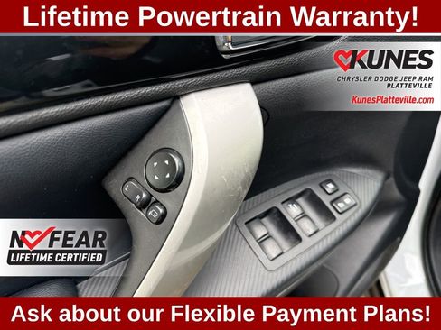 Used 2024 Mitsubishi Eclipse Cross SE AWD/4WD image 19