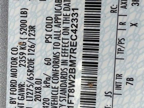 Used 2024 Ford F250 Platinum image 31