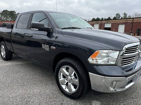 Used 2019 RAM 1500 Big Horn image 3
