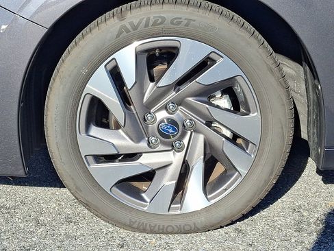 Certified 2025 Subaru Legacy Limited image 9