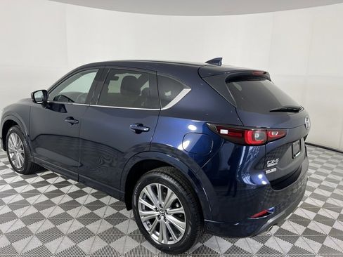 Used 2023 MAZDA CX-5 Signature image 5