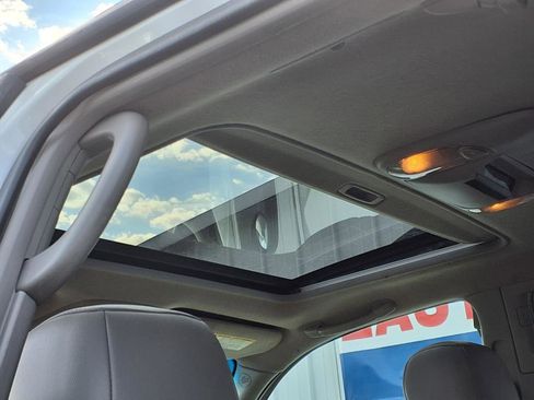 Used 2003 Toyota Sequoia Limited image 9