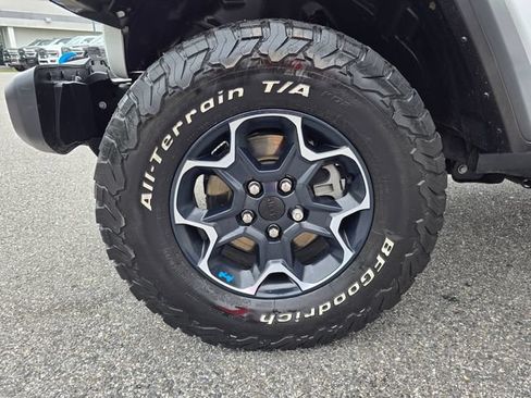 Used 2023 Jeep Wrangler Unlimited Rubicon 4xe w/ Cold Weather Group AWD/4WD image 23