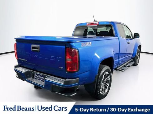 Used 2021 Chevrolet Colorado Z71 AWD/4WD image 12