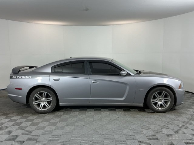 Used 2014 Dodge Charger R/T RWD image 4
