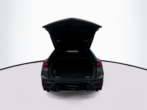 Used 2025 Lamborghini Urus SE image 29