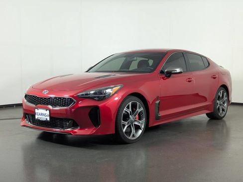 Used 2019 Kia Stinger GT AWD/4WD image 4