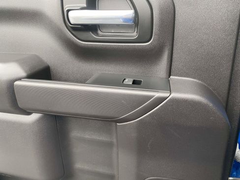 Used 2024 Chevrolet Silverado 1500 Custom image 14