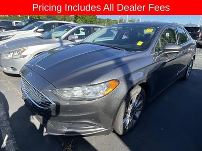 Used 2017 Ford Fusion SE w/ Fusion SE Technology Package
