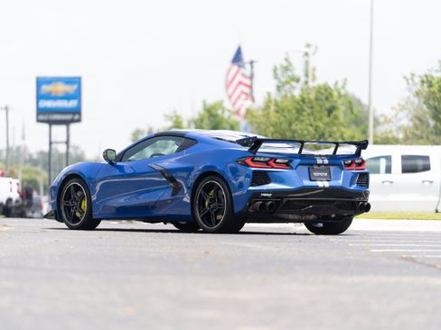 Used 2021 Chevrolet Corvette Stingray Preferred Cpe w/ 2LT RWD image 3