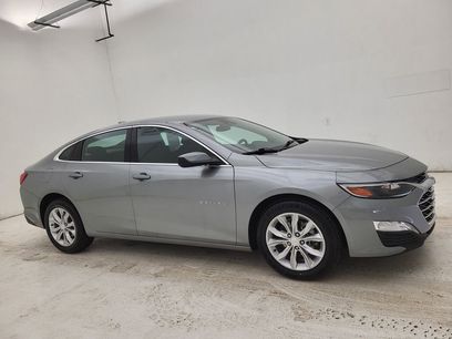 Used 2025 Chevrolet Malibu LT