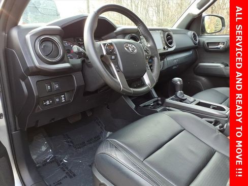 Used 2023 Toyota Tacoma 4x4 Double Cab image 13