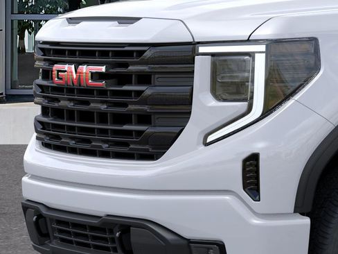 New 2026 GMC Sierra 1500 Elevation image 7