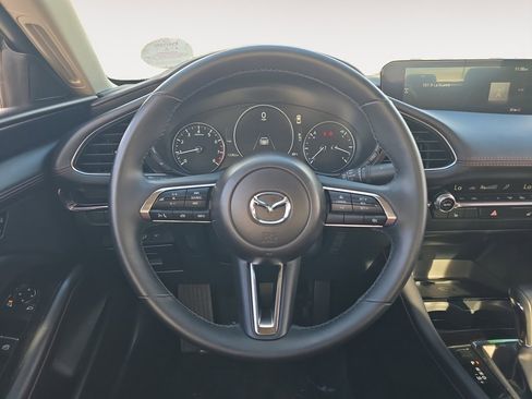 Used 2025 MAZDA MAZDA3 s image 12