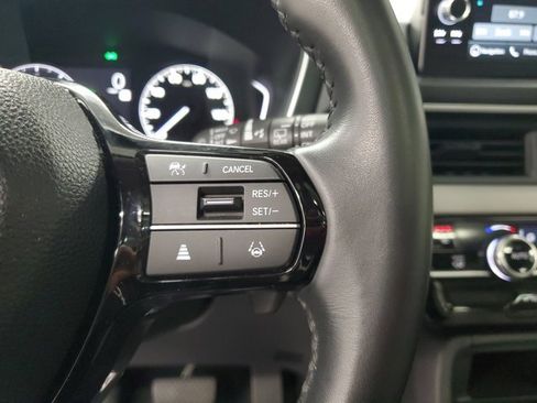 Certified 2024 Honda Pilot Touring image 21