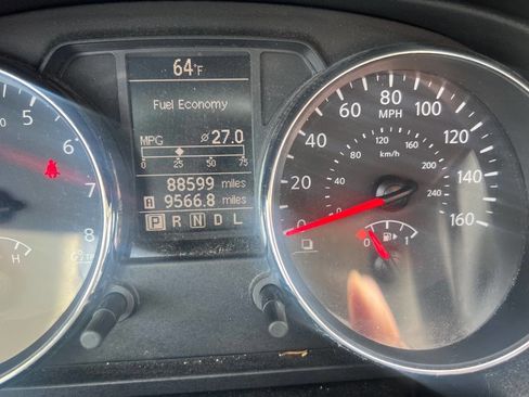 Used 2012 Nissan Rogue S w/ Special Edition Pkg image 8