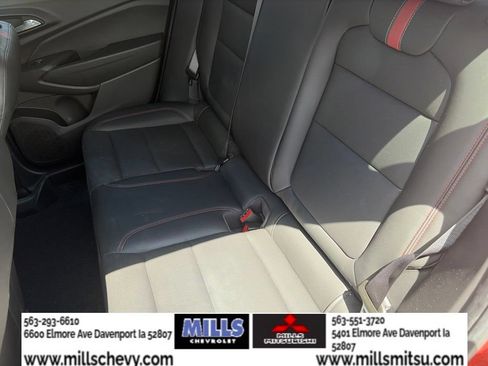 Used 2024 Chevrolet Trax RS w/ Driver Confidence Package FWD image 20