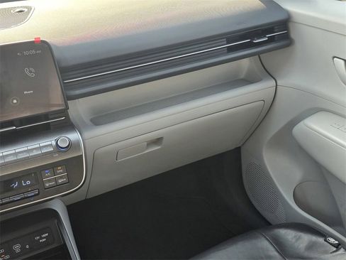 Used 2024 Hyundai Kona SEL w/ Convenience Package image 18