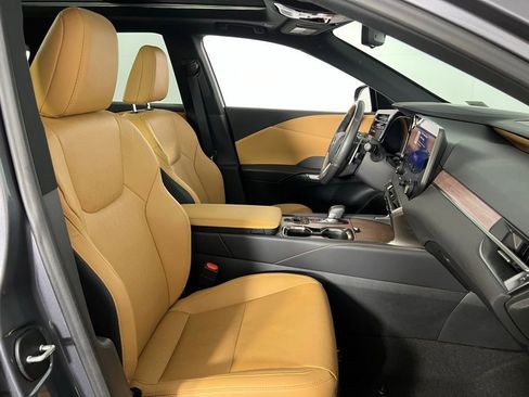 Used 2023 Lexus RX 350 image 32