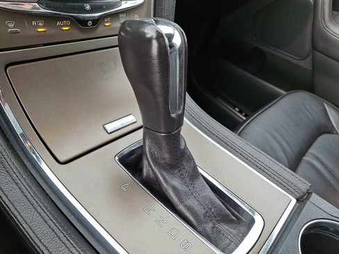 Used 2015 Lincoln MKX AWD w/ Equipment Group 102A image 14