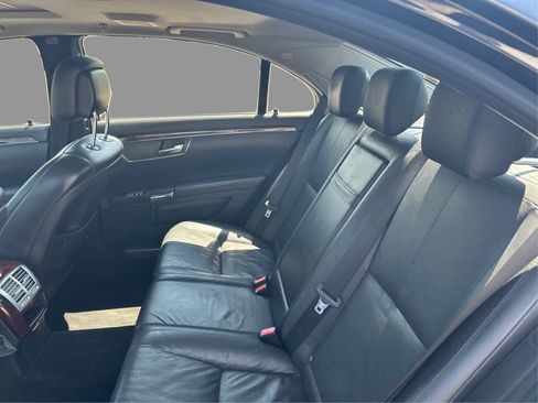 Used 2007 Mercedes-Benz S 550 4MATIC image 32