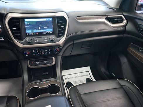 Used 2022 GMC Acadia Denali AWD/4WD image 14