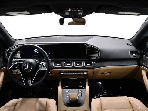 Certified 2026 Mercedes-Benz GLE 450 4MATIC image 8