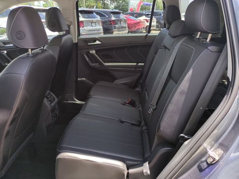 Used 2024 Volkswagen Tiguan SE FWD image 14