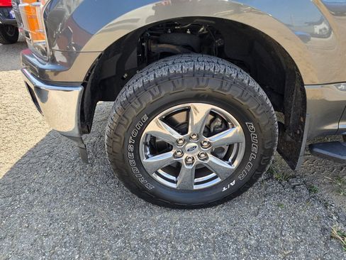 Used 2020 Ford F150 Lariat w/ Equipment Group 502A Luxury AWD/4WD image 3