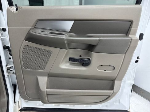 Used 2008 Dodge Ram 2500 Truck SXT w/ Protection Group image 11