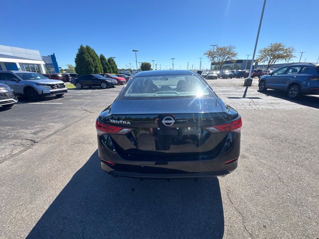 Used 2024 Nissan Sentra S FWD image 5
