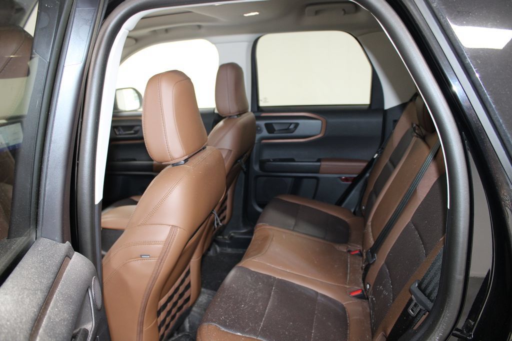 Used 2024 Ford Bronco Sport Badlands w/ Premium Package AWD/4WD image 18