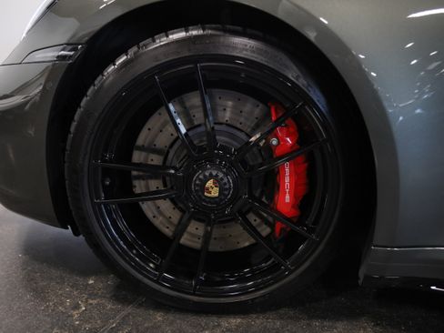 Used 2023 Porsche 911 Targa 4 GTS AWD/4WD image 15