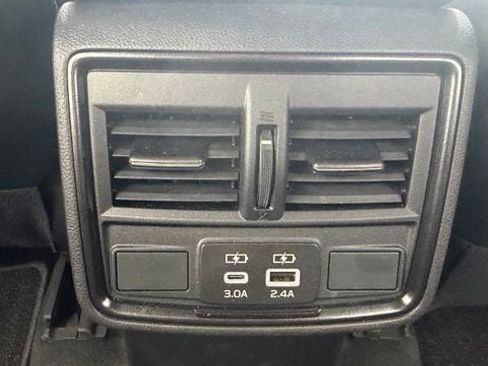 Used 2026 Subaru Forester Limited AWD/4WD image 14