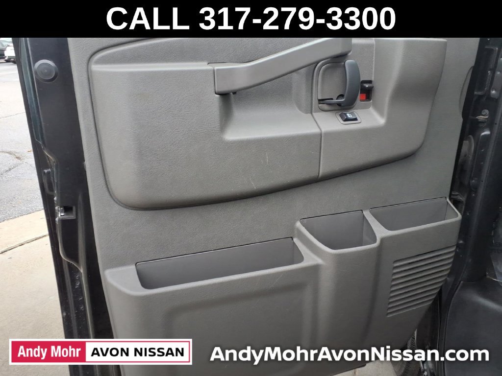 Used 2025 Chevrolet Express 3500 LT w/ LT Preferred Equipment Group RWD image 14