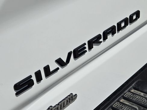 New 2026 Chevrolet Silverado 1500 LT Trail Boss w/ Convenience Package II AWD/4WD image 12