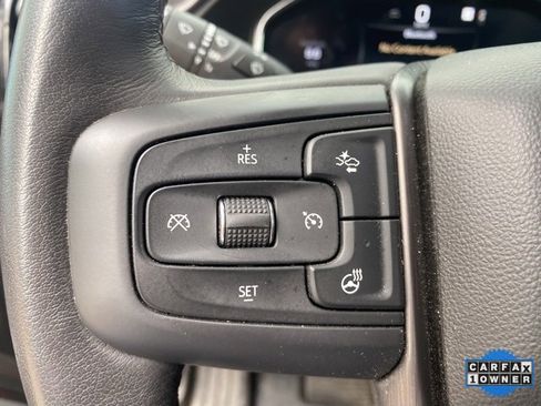 Used 2025 GMC Sierra 2500 AT4X image 31