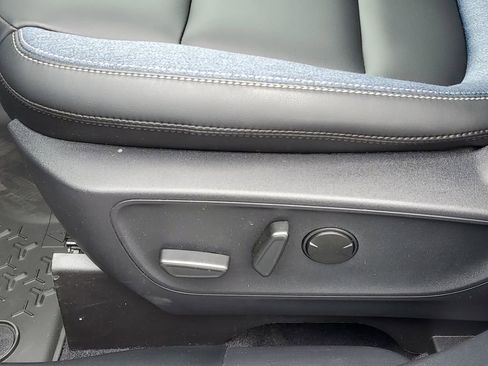 Used 2025 Ford Bronco Sport Outer Banks AWD/4WD image 10