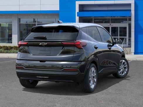 New 2027 Chevrolet Bolt LT FWD image 4