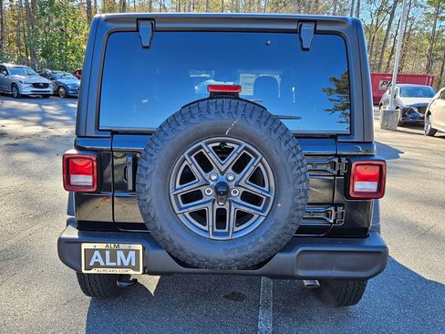 New 2026 Jeep Wrangler Sport S image 9