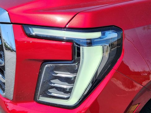 New 2026 GMC Yukon XL Elevation w/ Elevation Premium Package AWD/4WD image 5